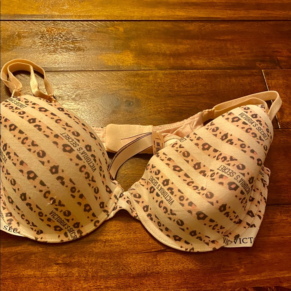 Victoria’s Secret 36C NWT